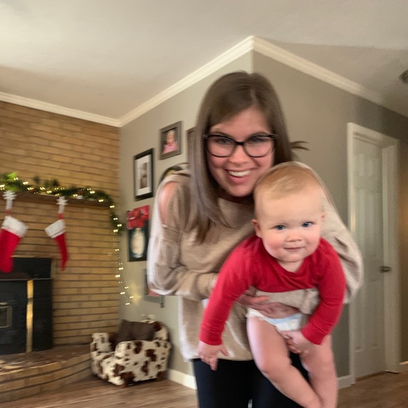 Meet your Posher, Jessica - Picture 1 of 1